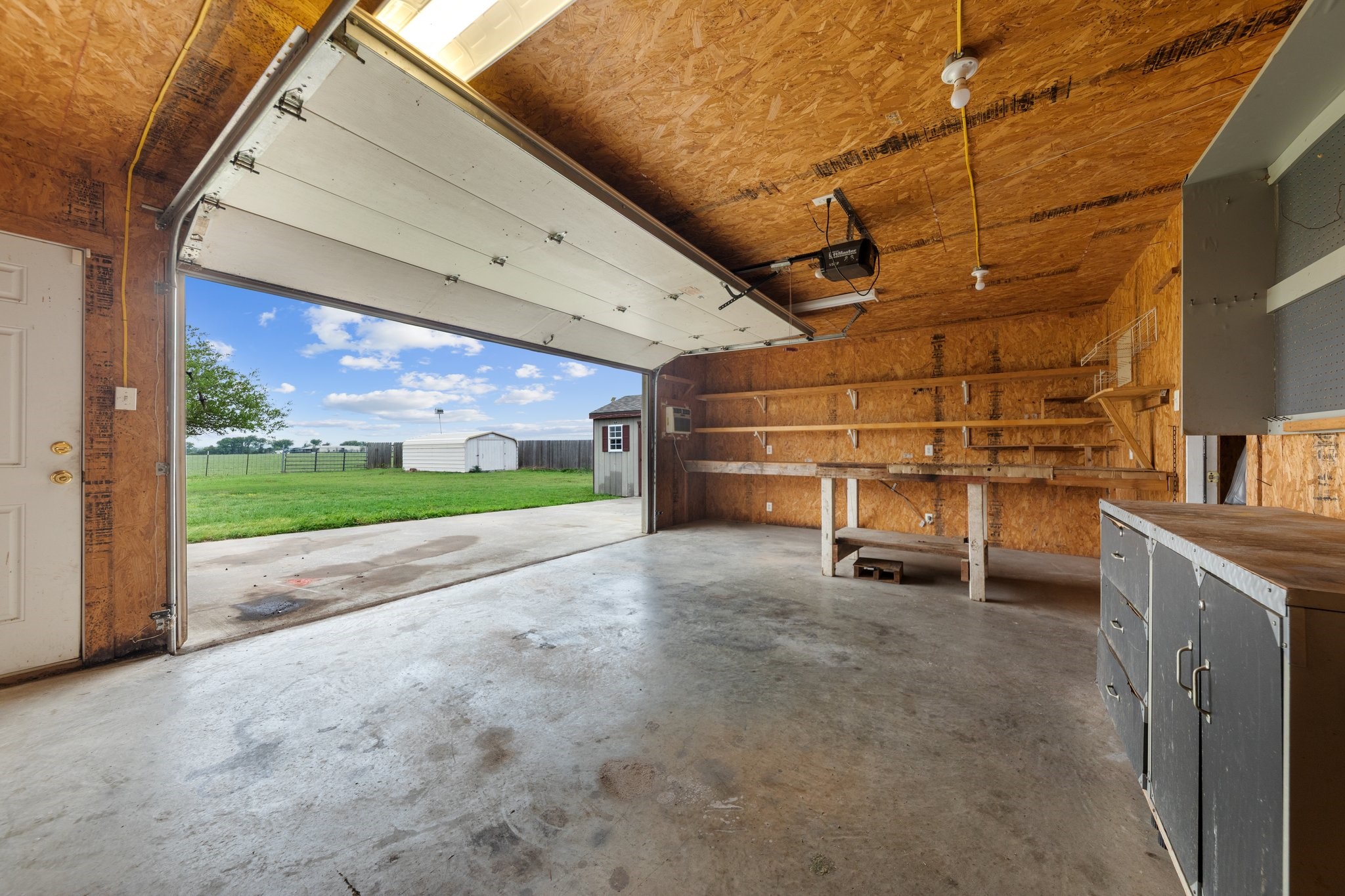 1065 W Hillyard Road