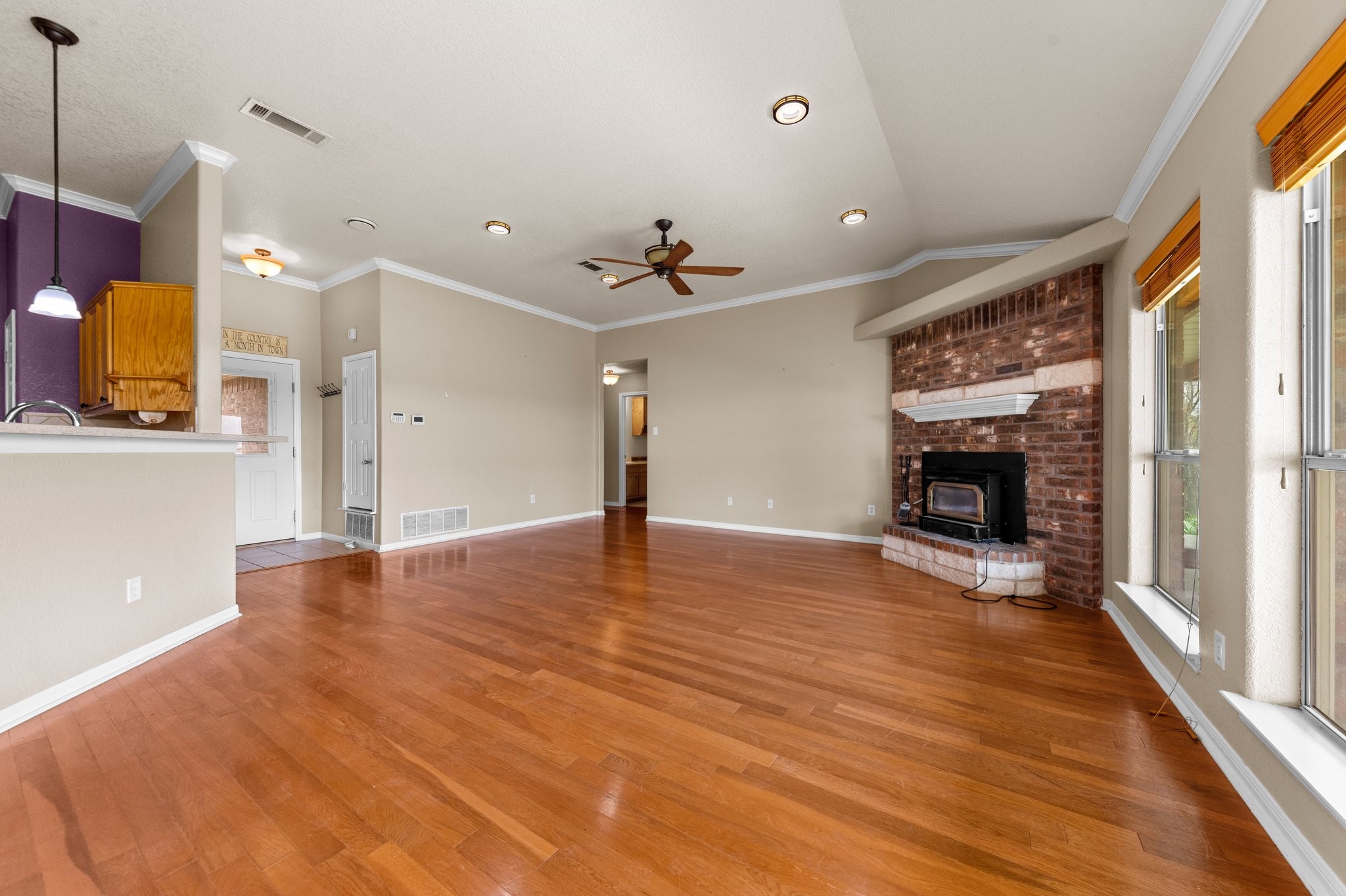 1065 W Hillyard Road