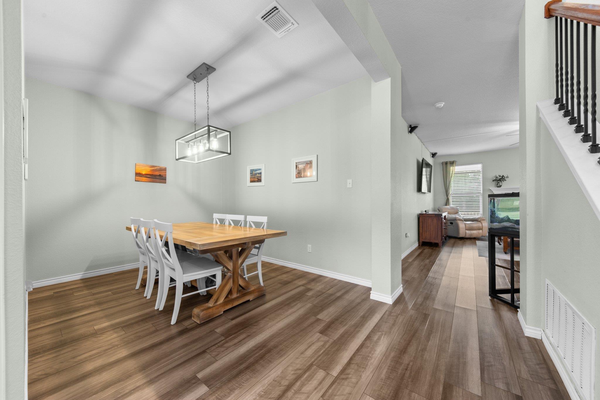 5944 Galveston RD