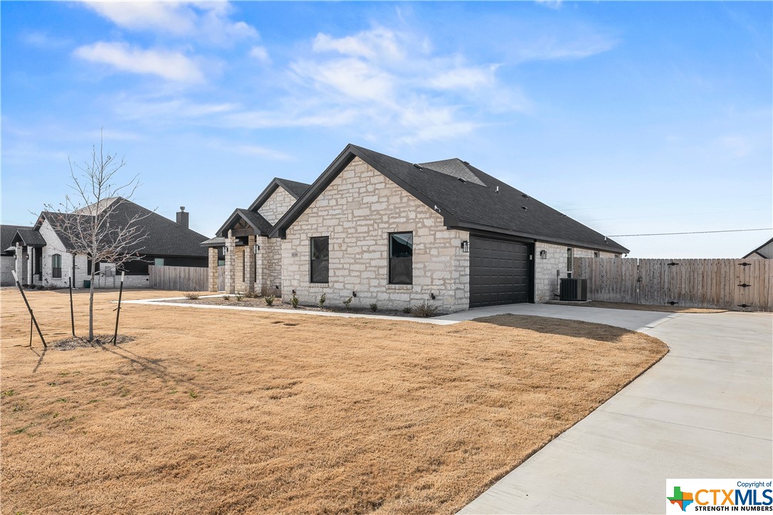 8158 Travertine Lane