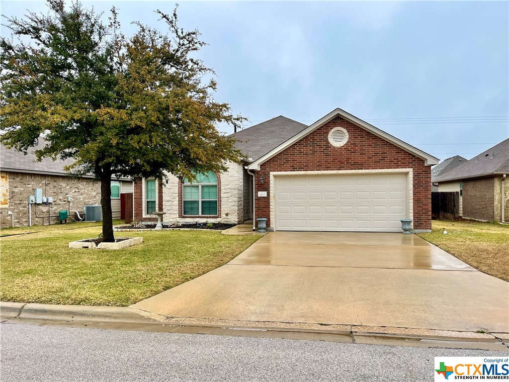 1413 Neuberry Cliffe