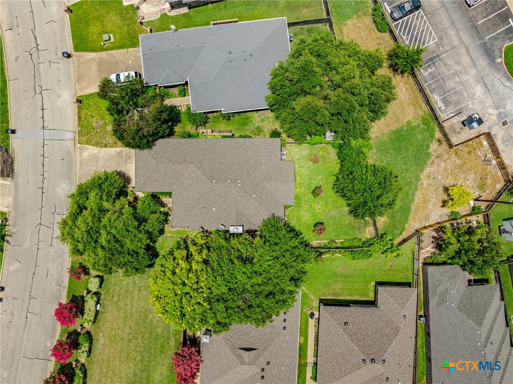 3802 Whispering Oaks