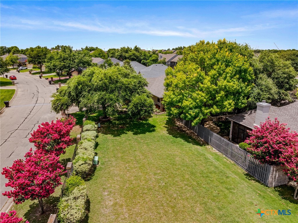 3802 Whispering Oaks