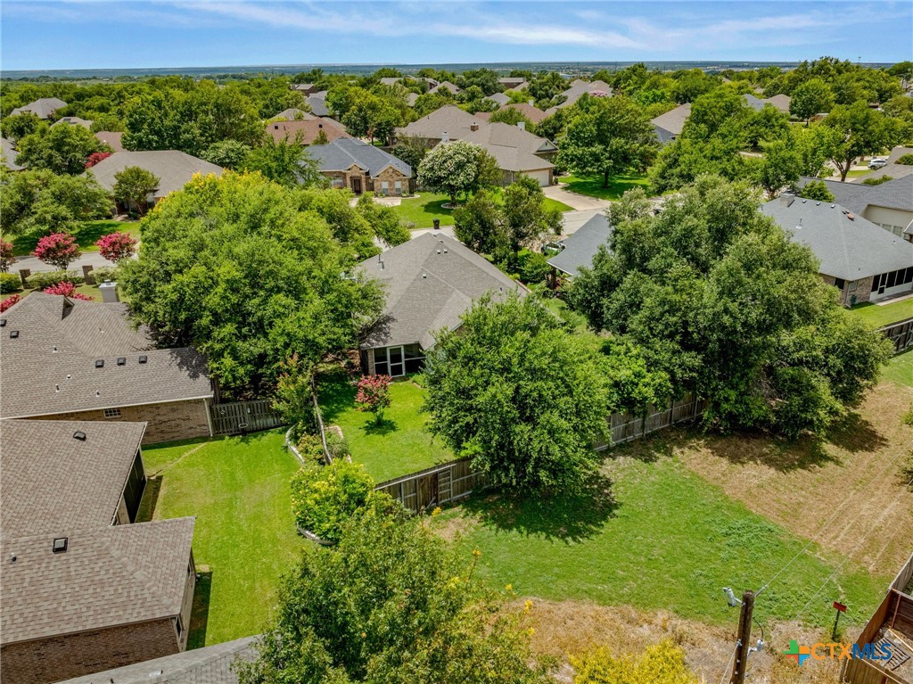 3802 Whispering Oaks