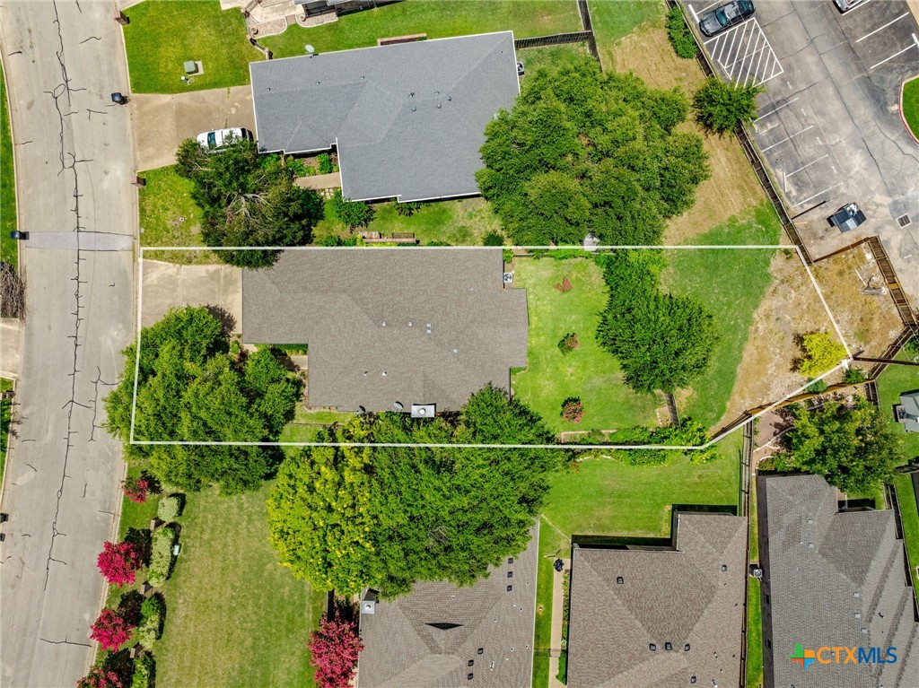 3802 Whispering Oaks