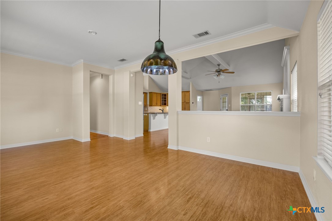 3802 Whispering Oaks