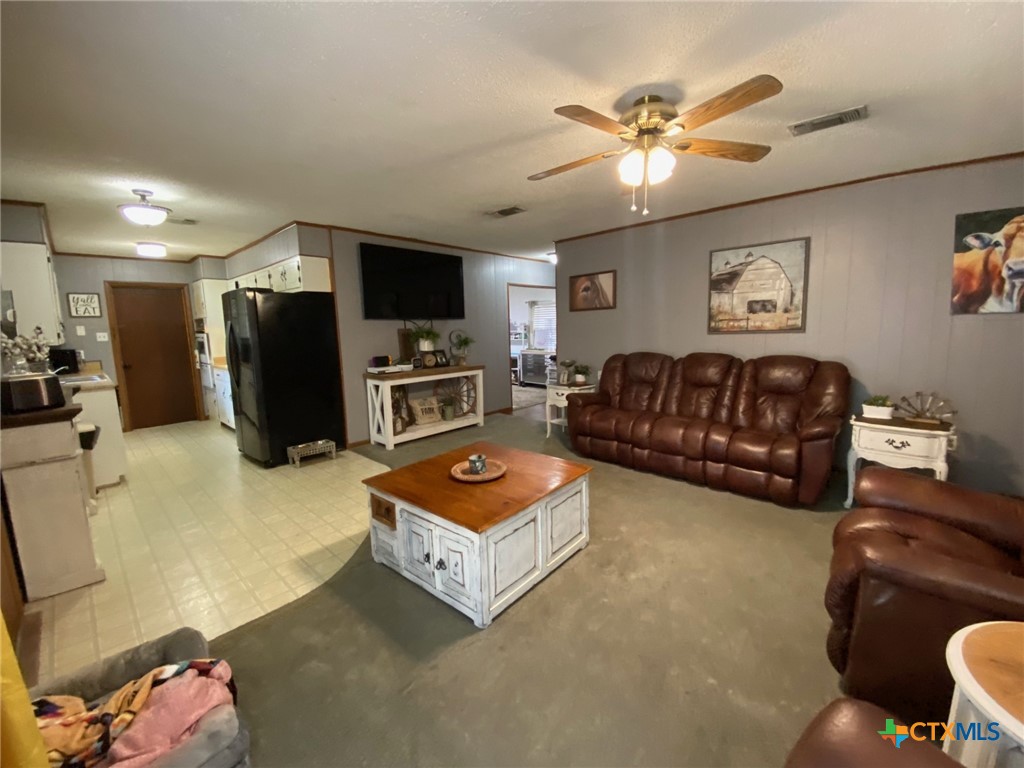 1400 Baldridge Drive