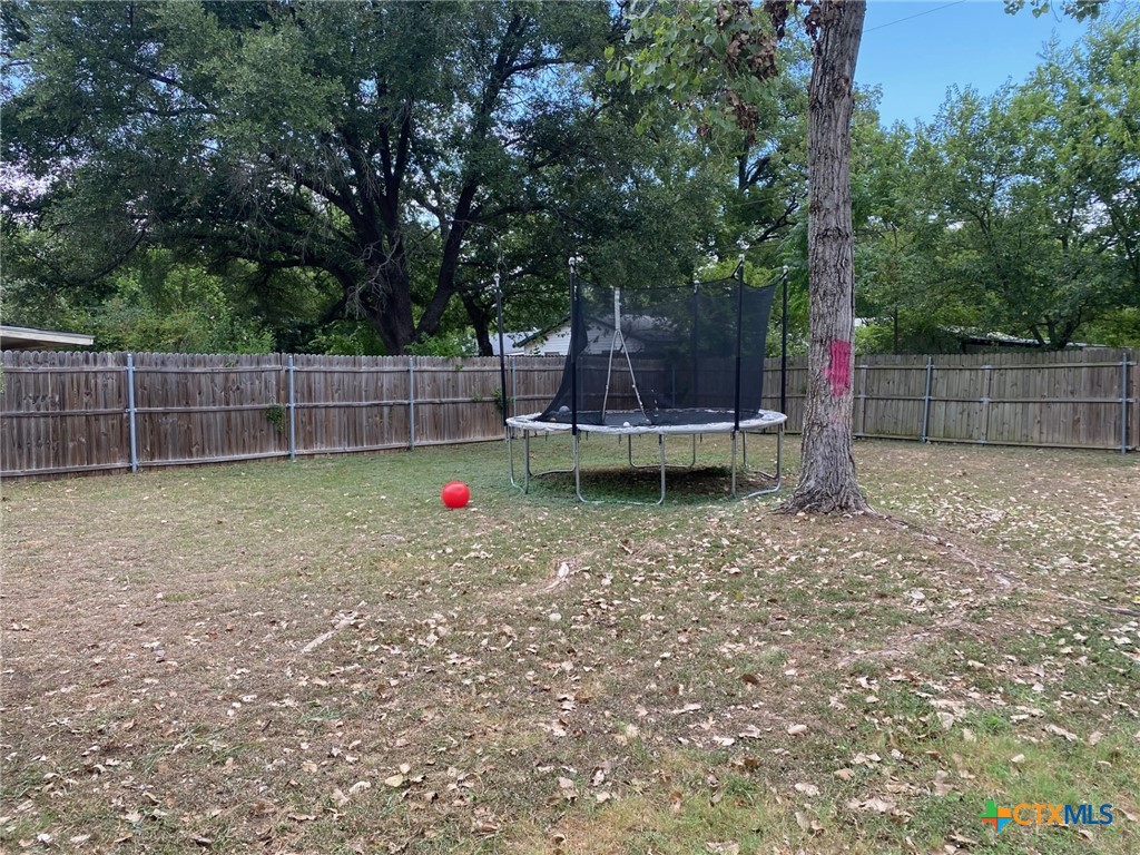 1400 Baldridge Drive