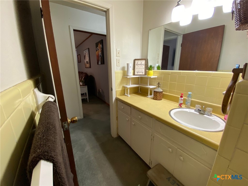 1400 Baldridge Drive