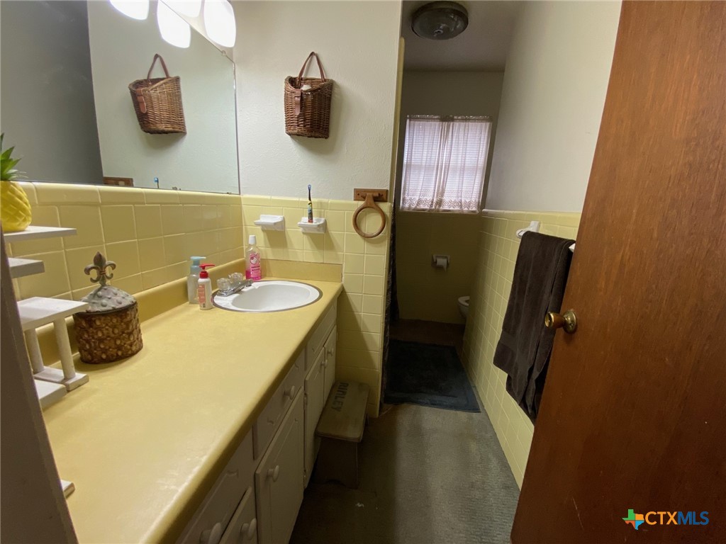 1400 Baldridge Drive