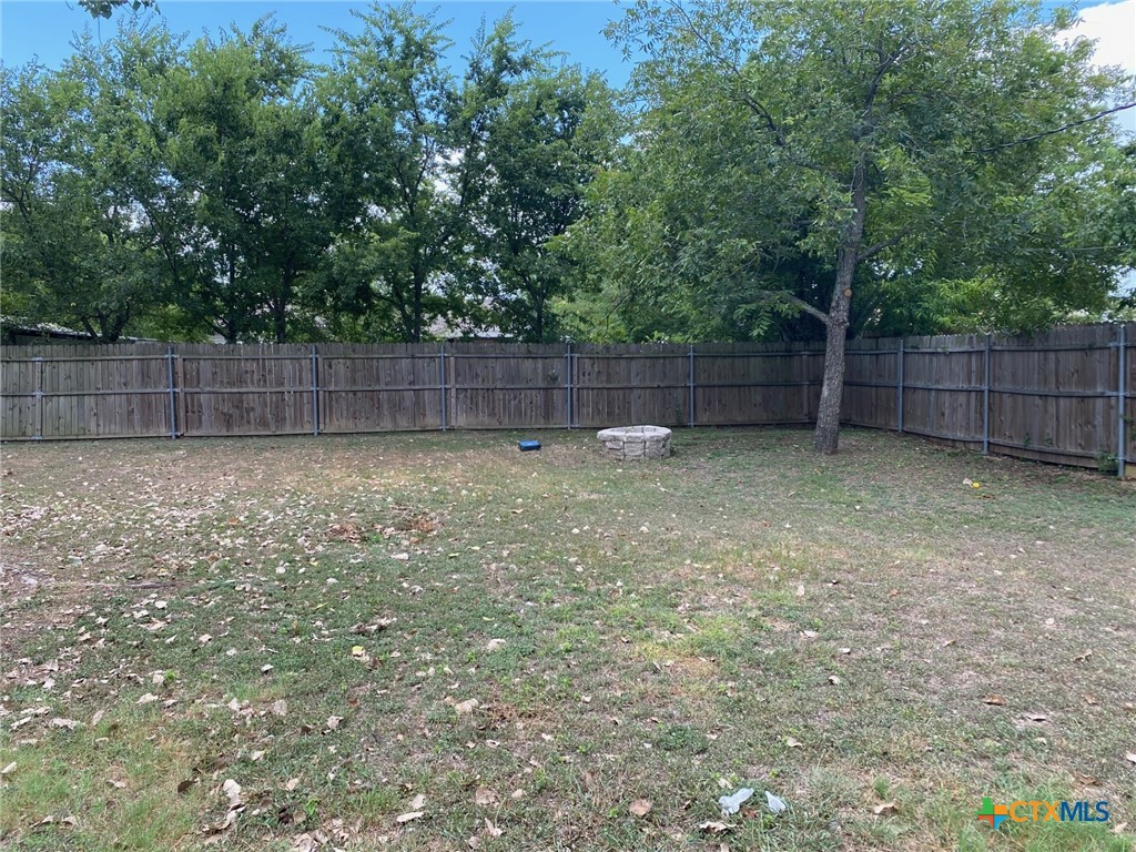 1400 Baldridge Drive