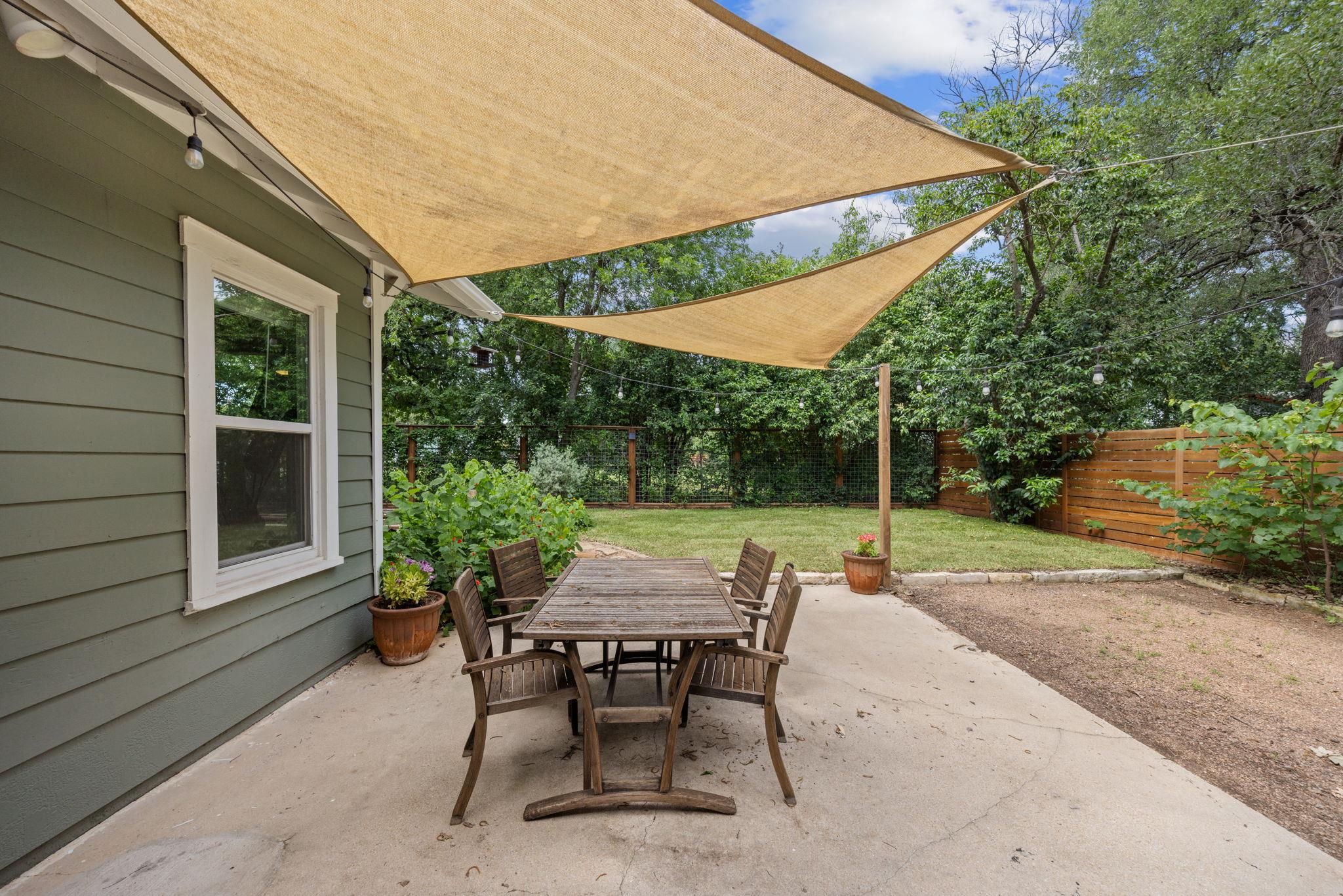 114 E 10th Ave