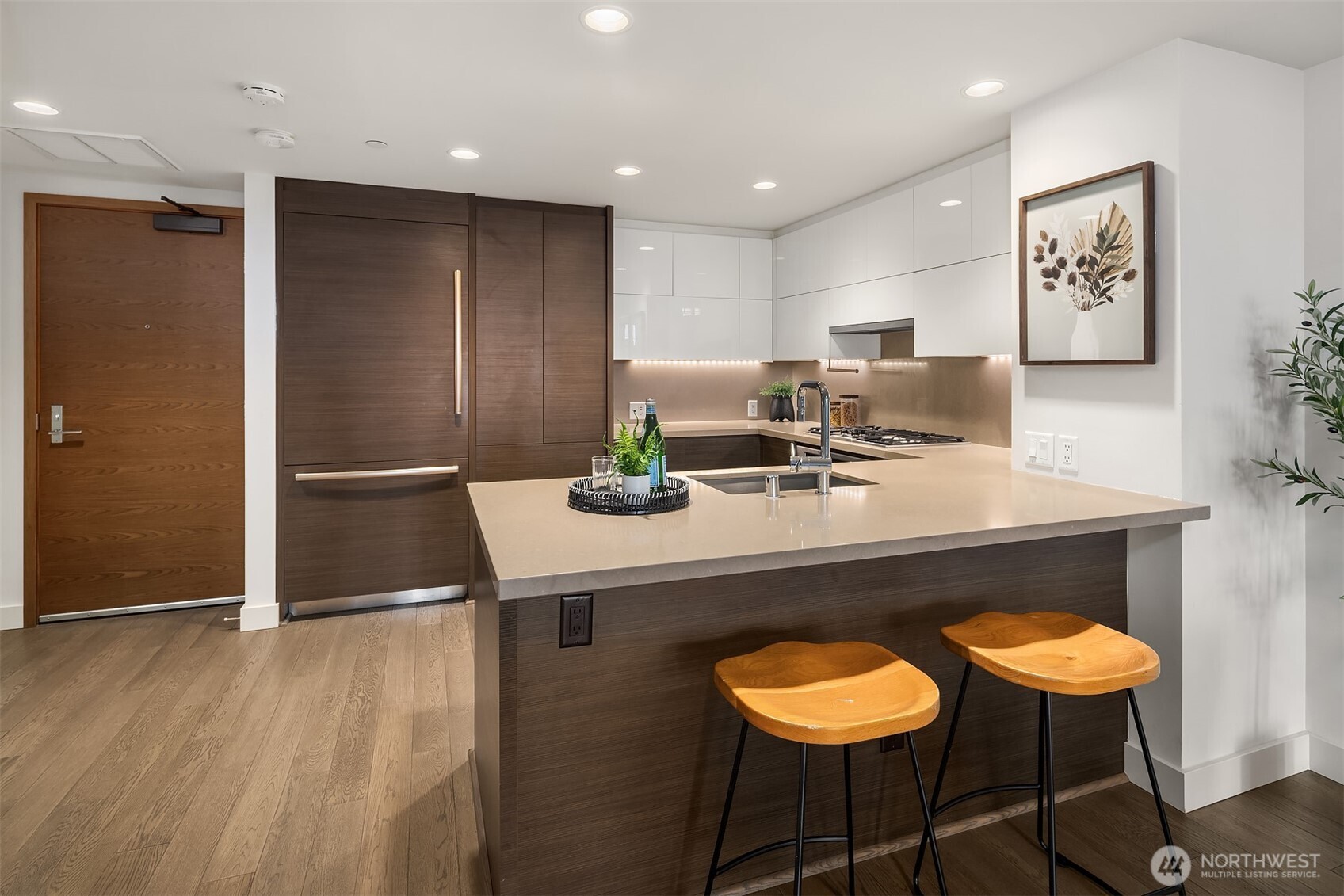 588 Bell Street Unit: 201S