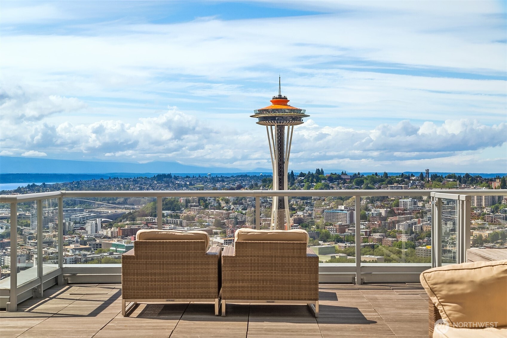 588 Bell Street Unit: 201S