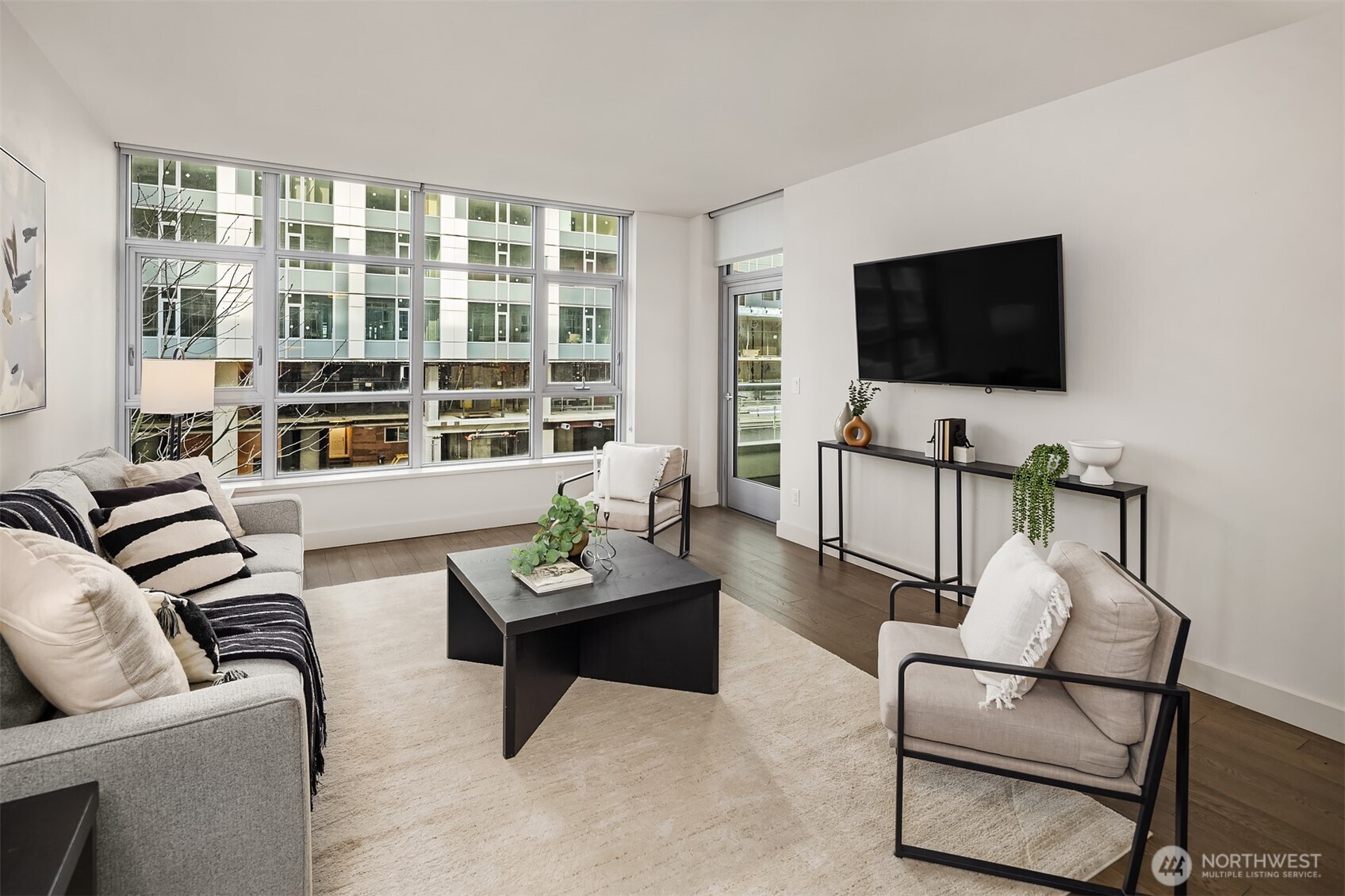 588 Bell Street Unit: 201S