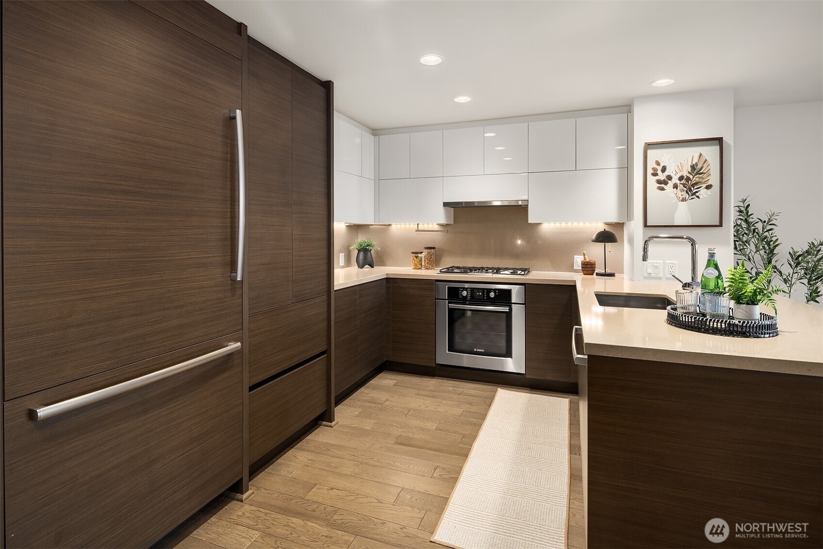 588 Bell Street Unit: 201S