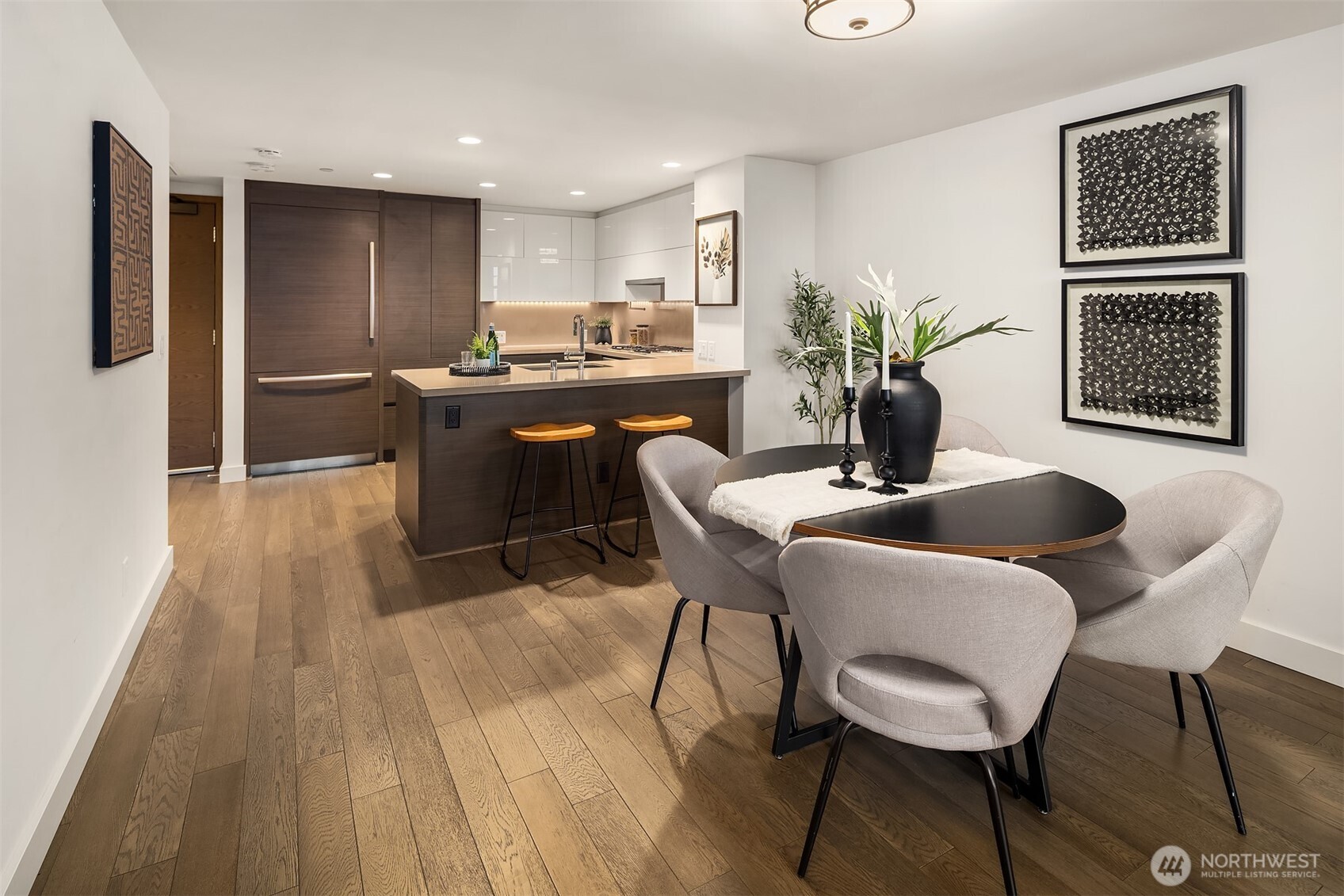 588 Bell Street Unit: 201S