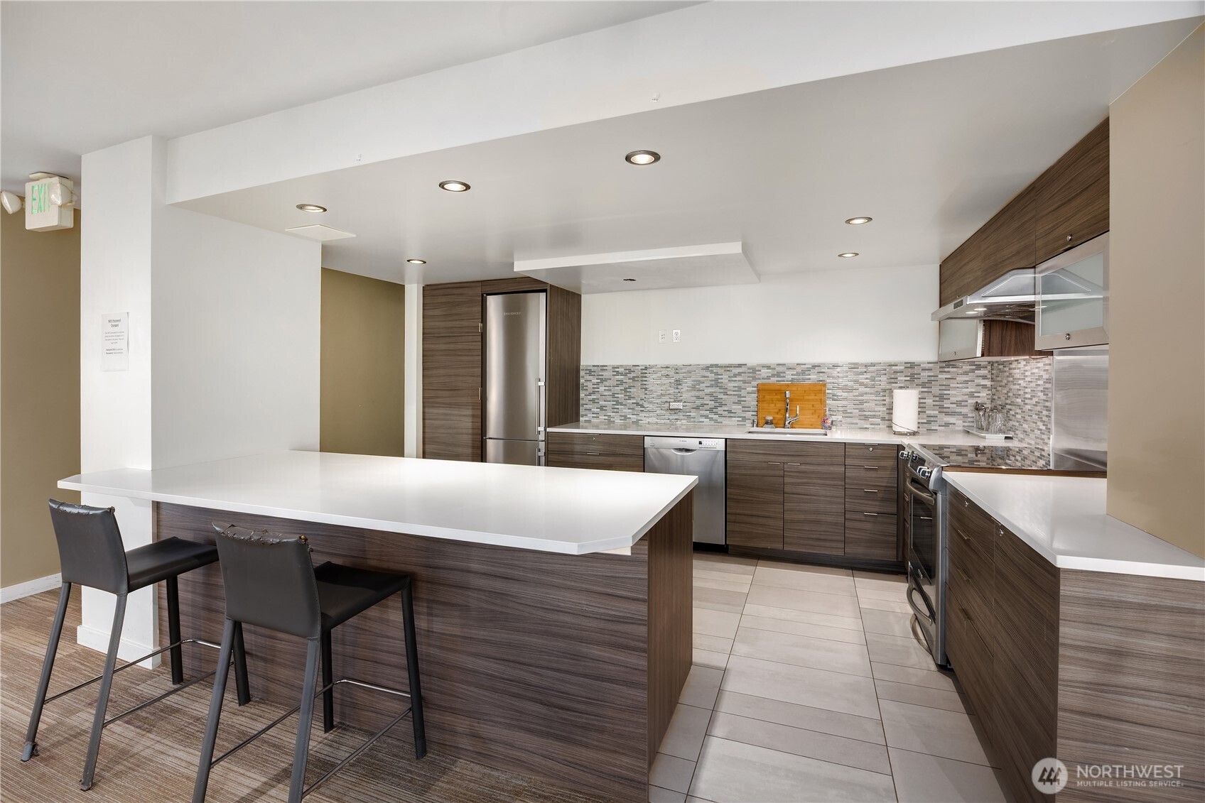 2201 3rd Avenue Unit: 801