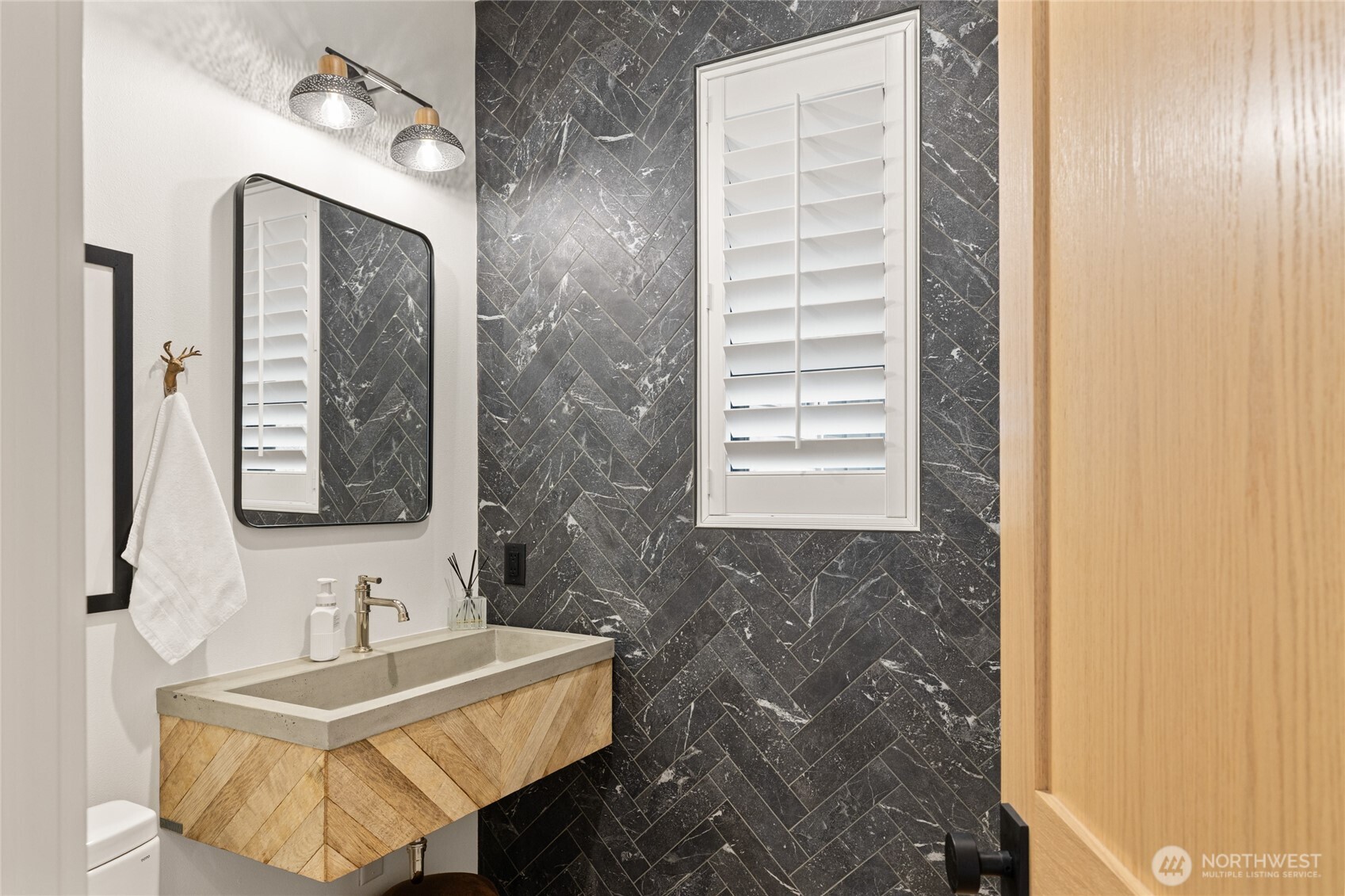 251 Southern Star Lane