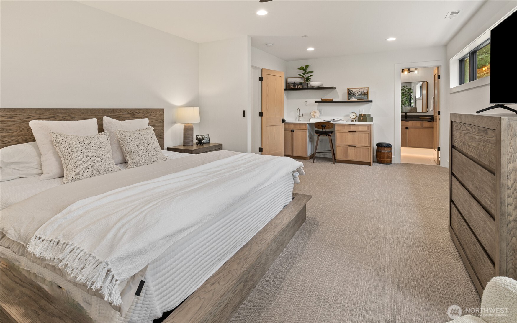 251 Southern Star Lane