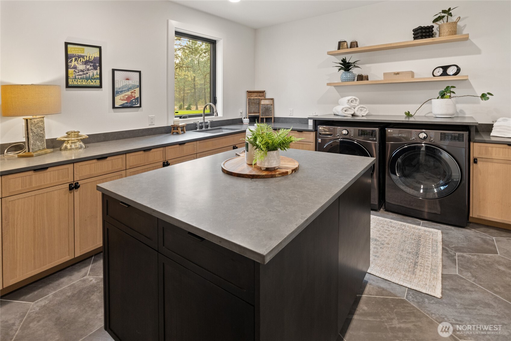 251 Southern Star Lane