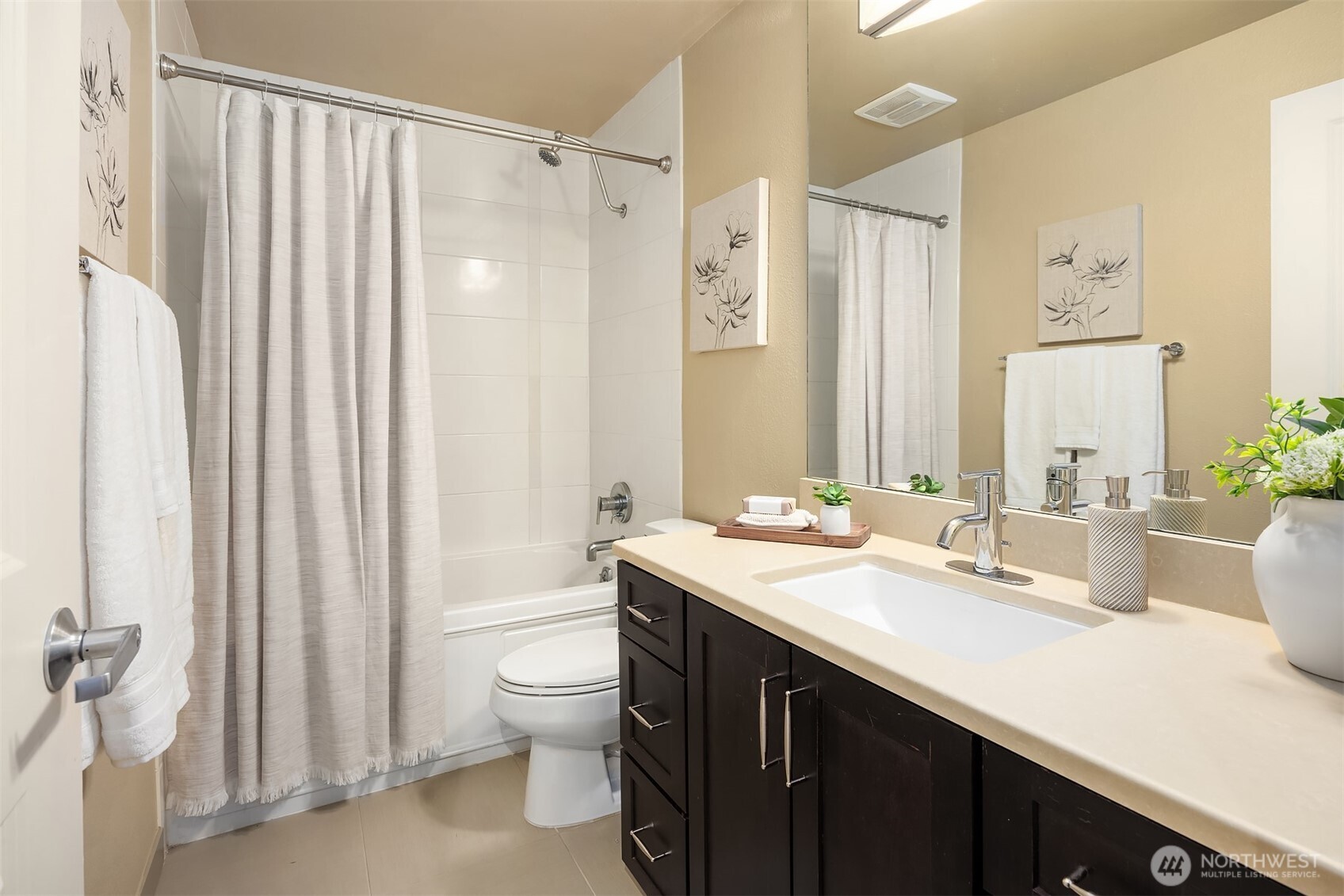 11058 NE 33rd Place Unit: D3