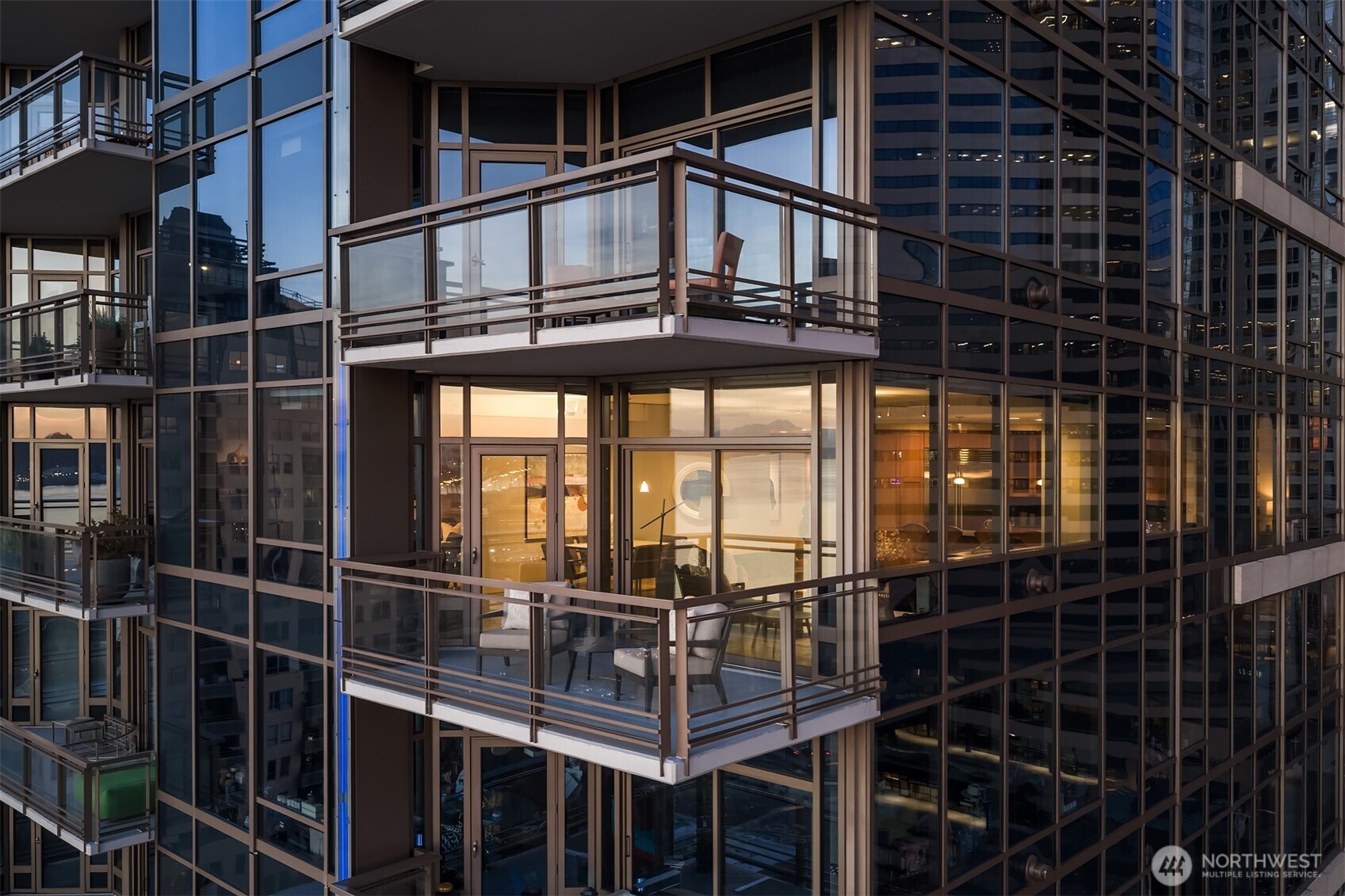 1000 1st Avenue Unit: 1901