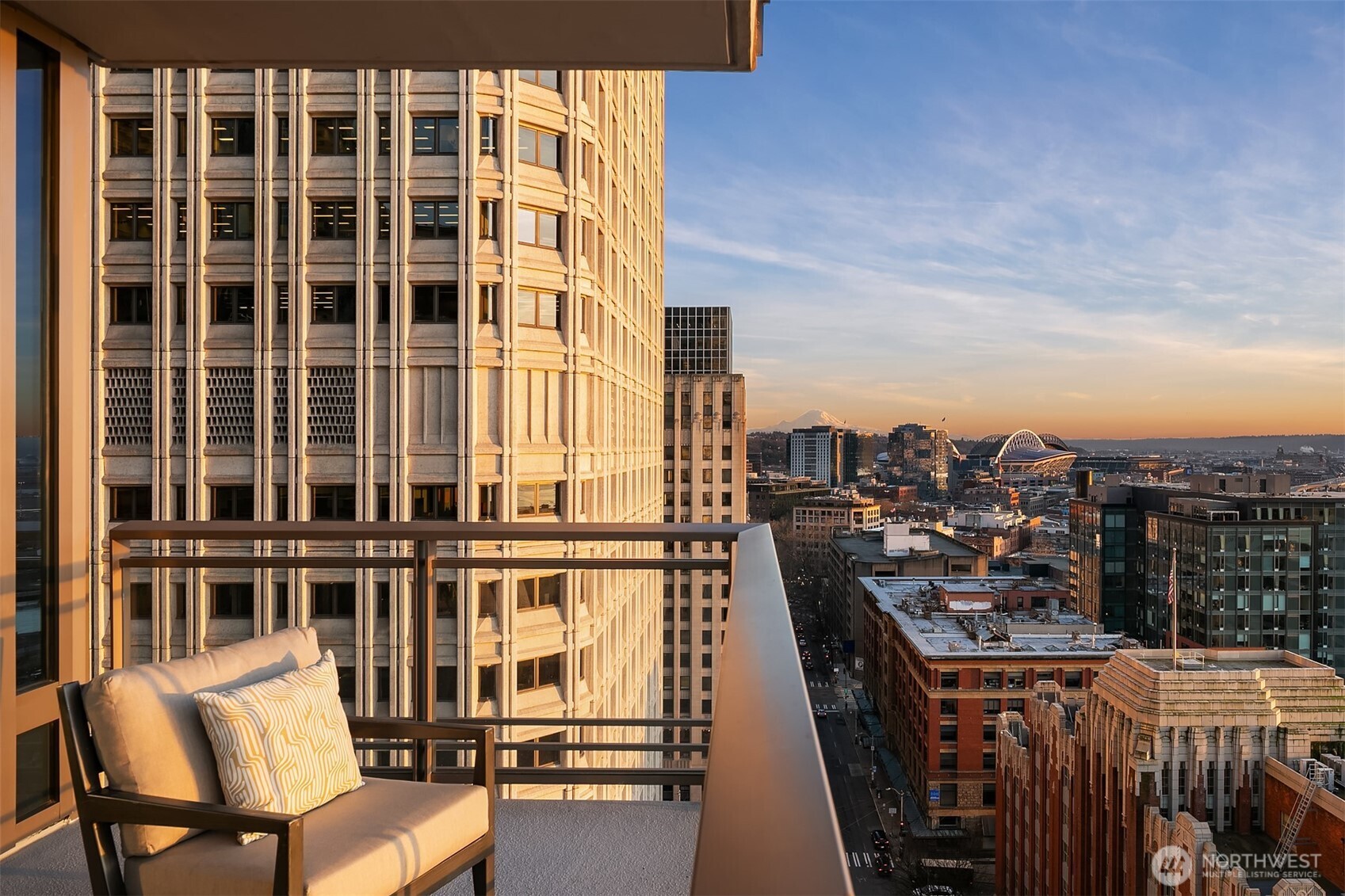 1000 1st Avenue Unit: 1901