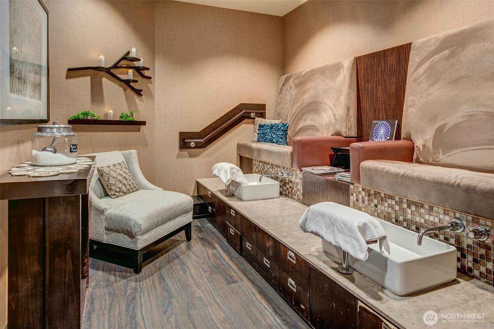 1000 1st Avenue Unit: 1901