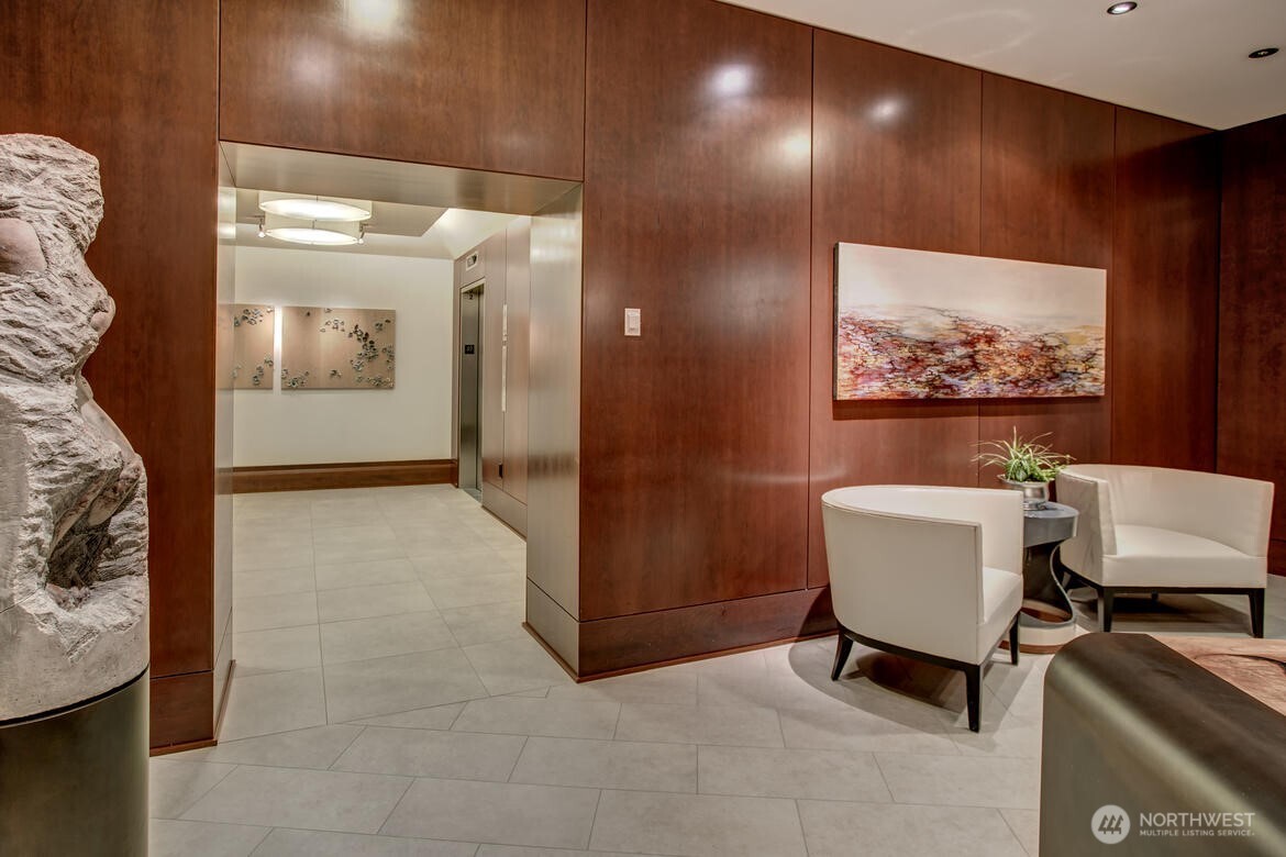 1000 1st Avenue Unit: 1901