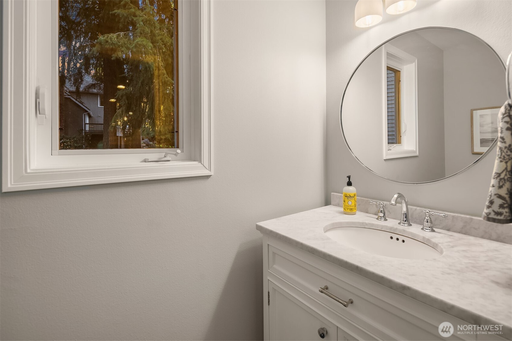 11721 NE 41st Street