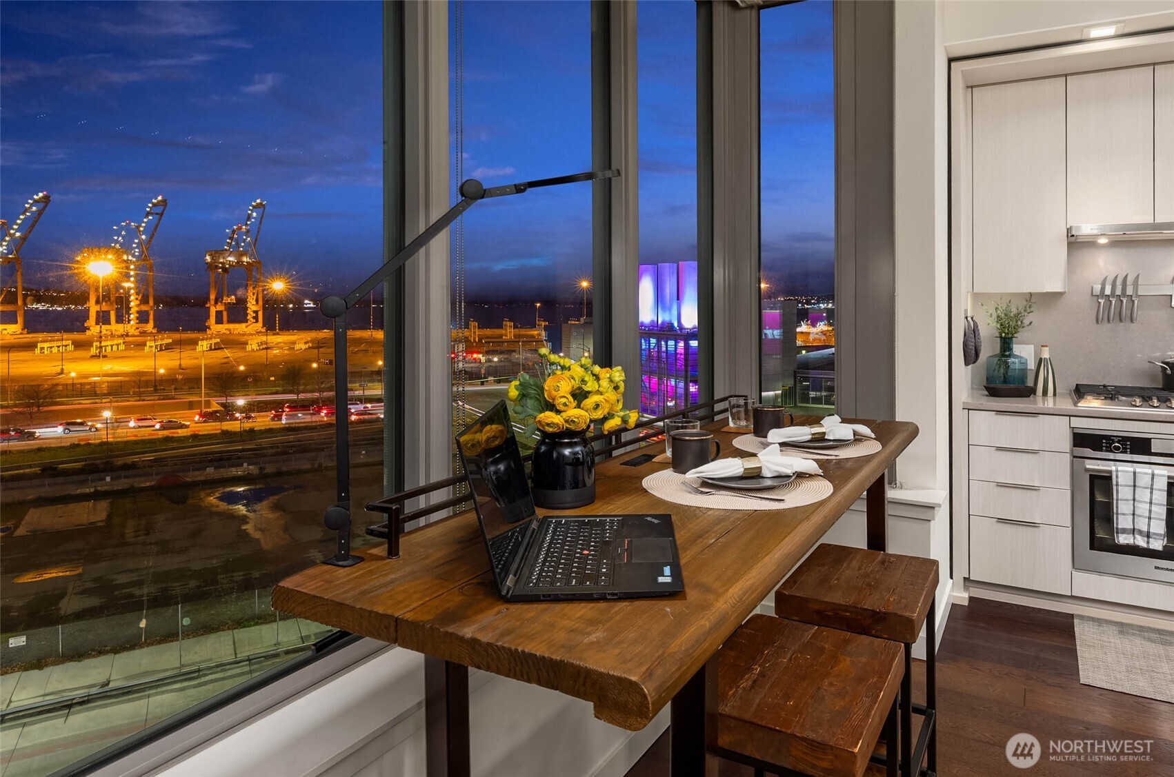 590 1st Avenue S Unit: 702