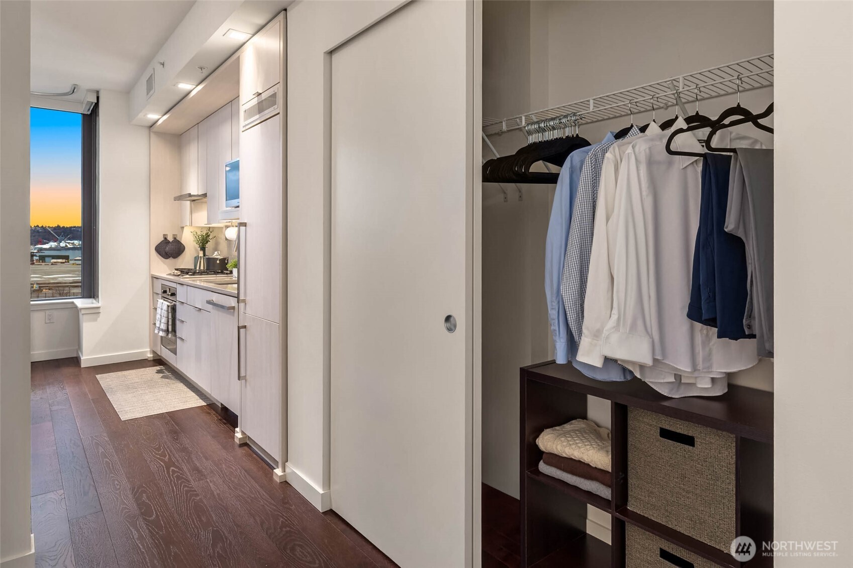 590 1st Avenue S Unit: 702