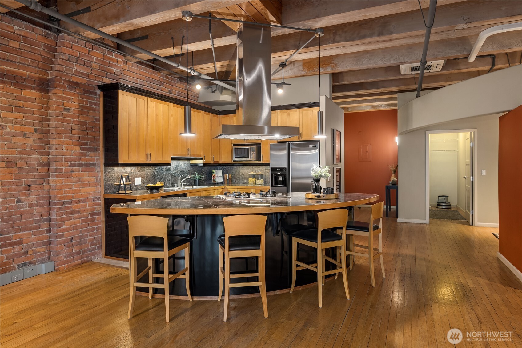 210 3rd Avenue S Unit: 2C