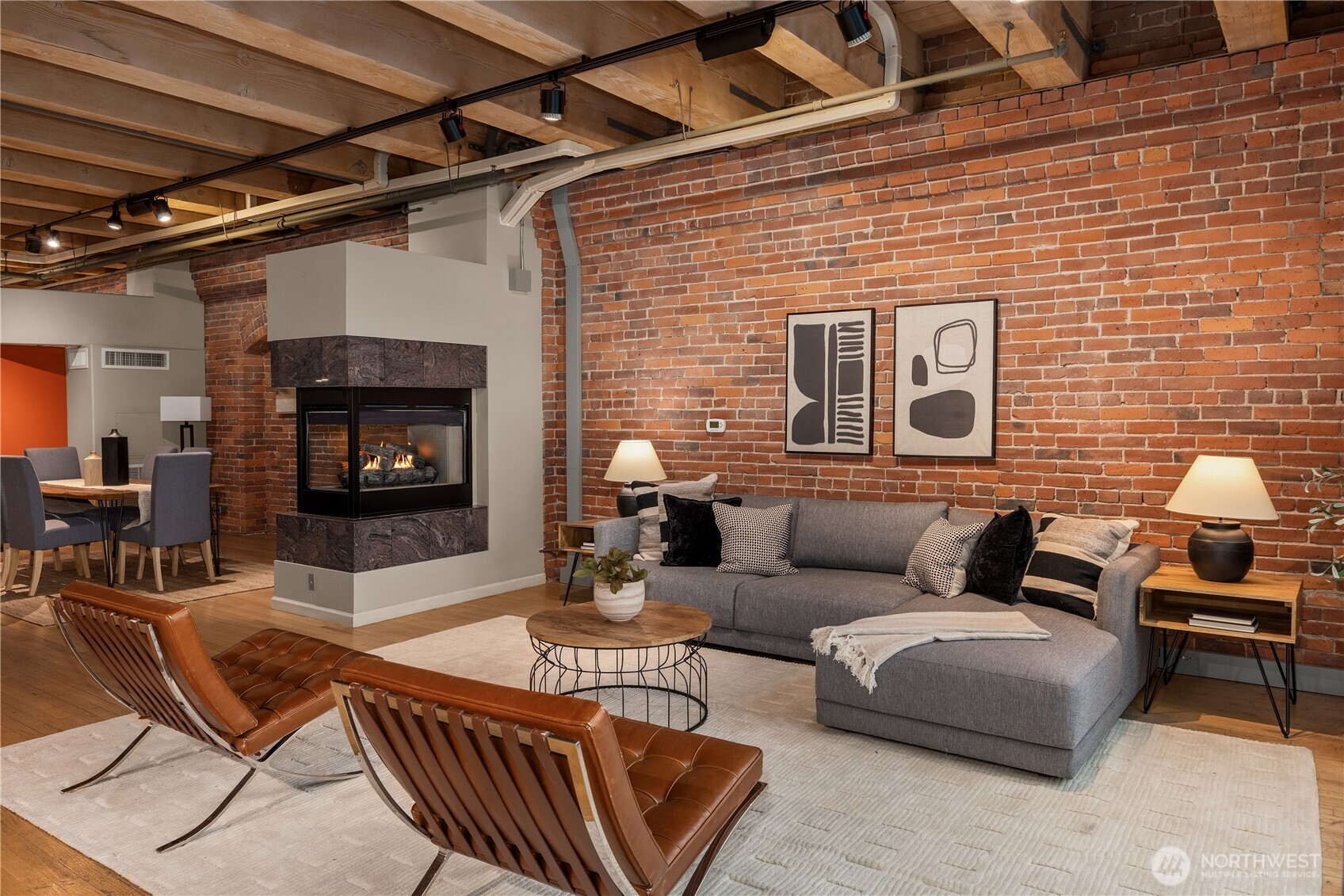 210 3rd Avenue S Unit: 2C