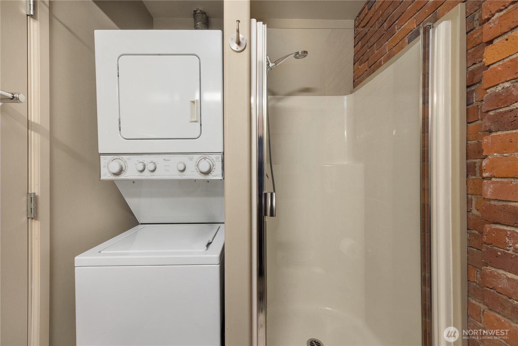 210 3rd Avenue S Unit: 2C