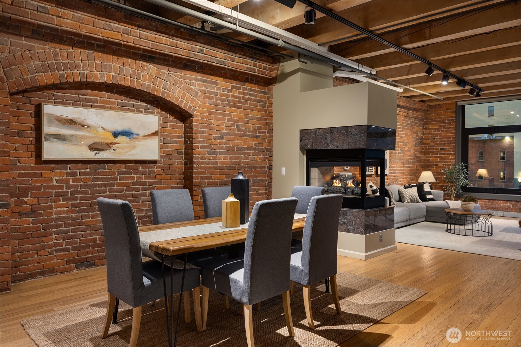 210 3rd Avenue S Unit: 2C