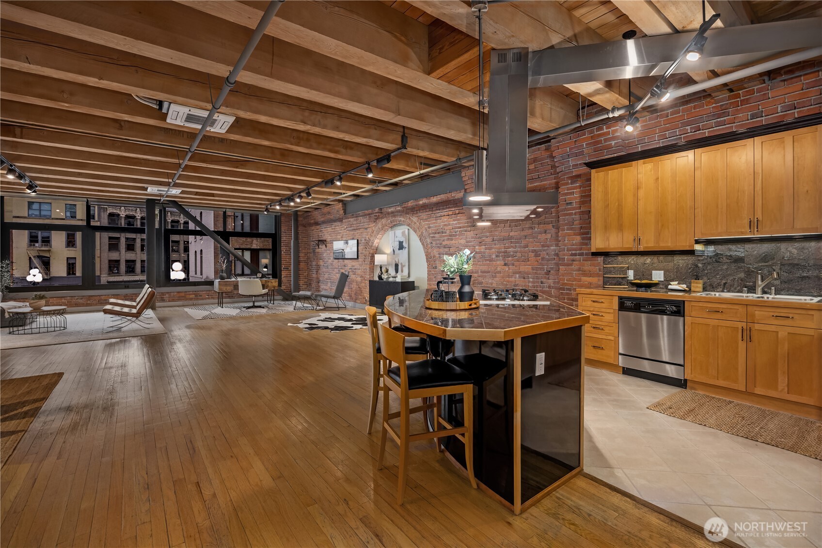 210 3rd Avenue S Unit: 2C