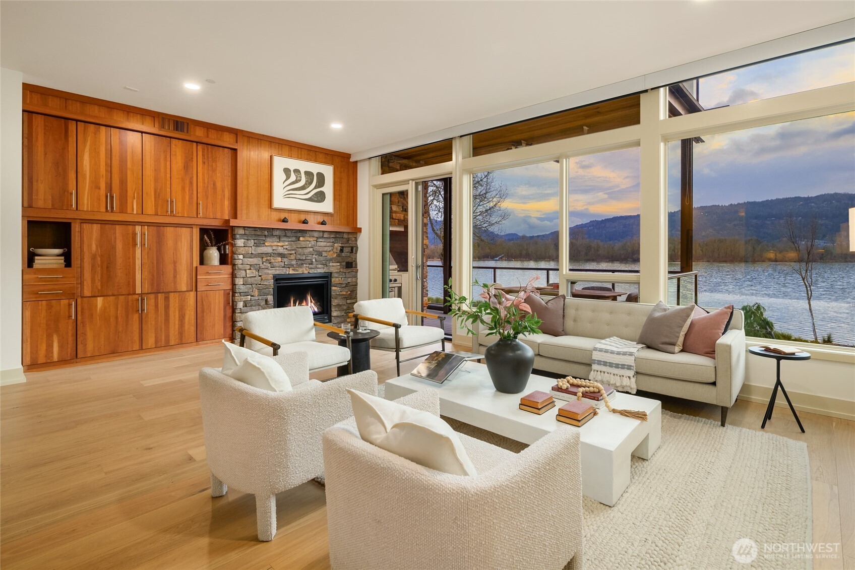 4309 E Lake Sammamish Parkway SE Unit: 4309