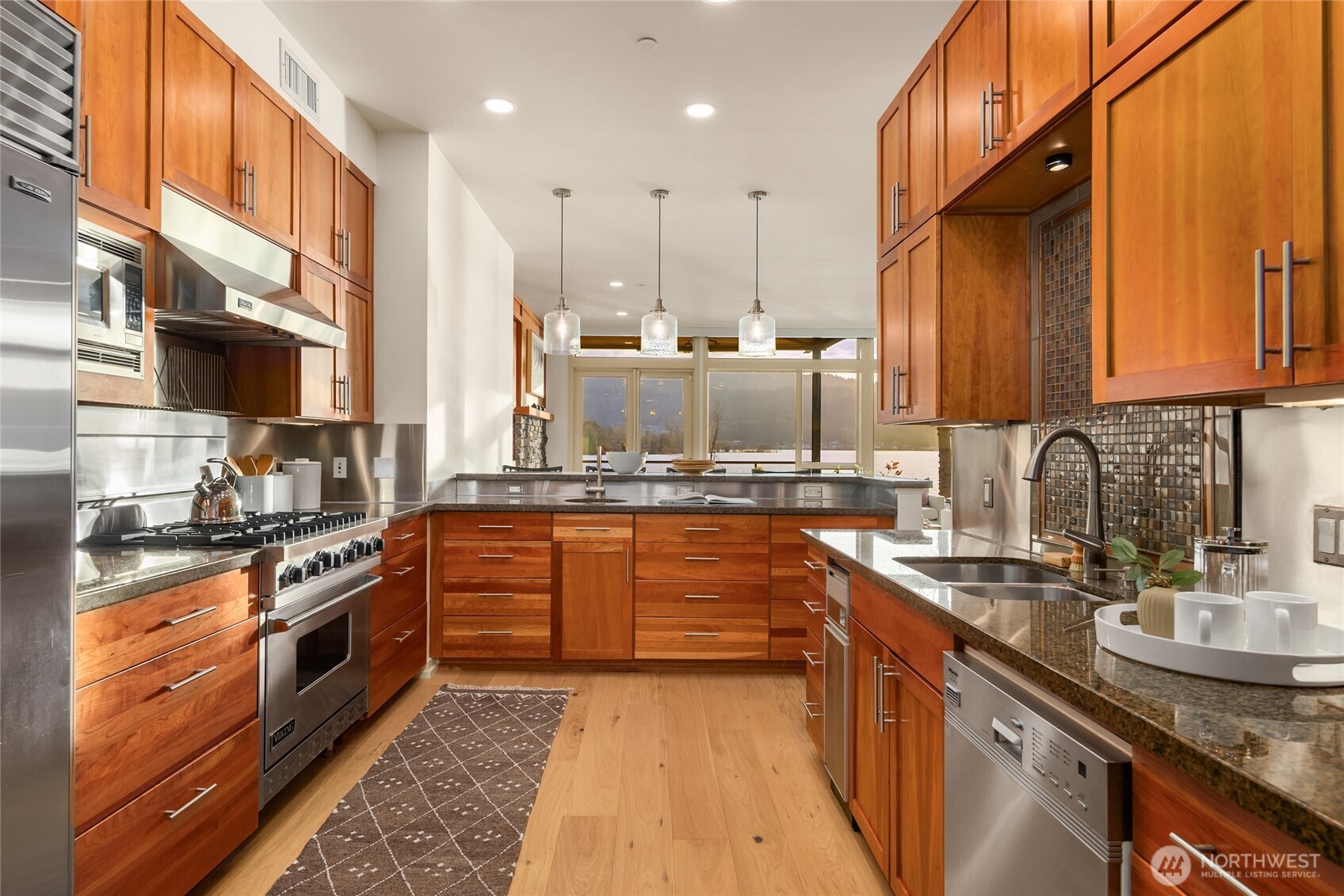 4309 E Lake Sammamish Parkway SE Unit: 4309