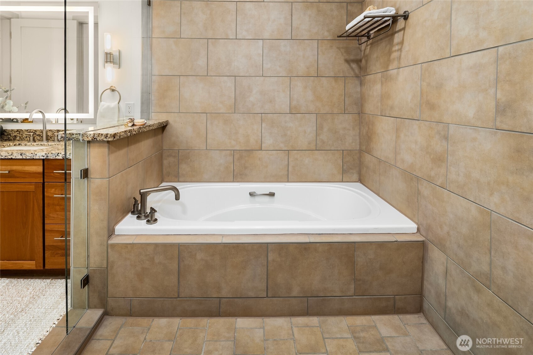 4309 E Lake Sammamish Parkway SE Unit: 4309