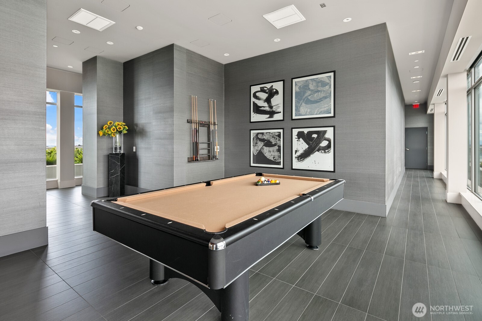 588 Bell Street Unit: 801s