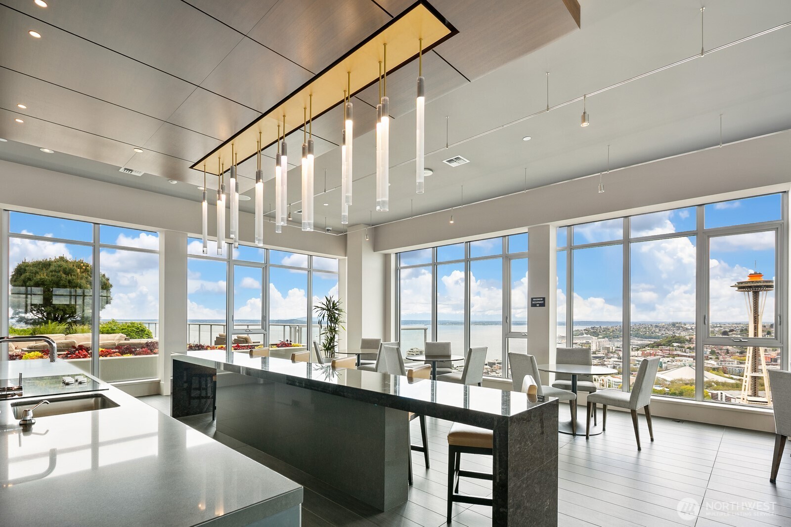 588 Bell Street Unit: 801s
