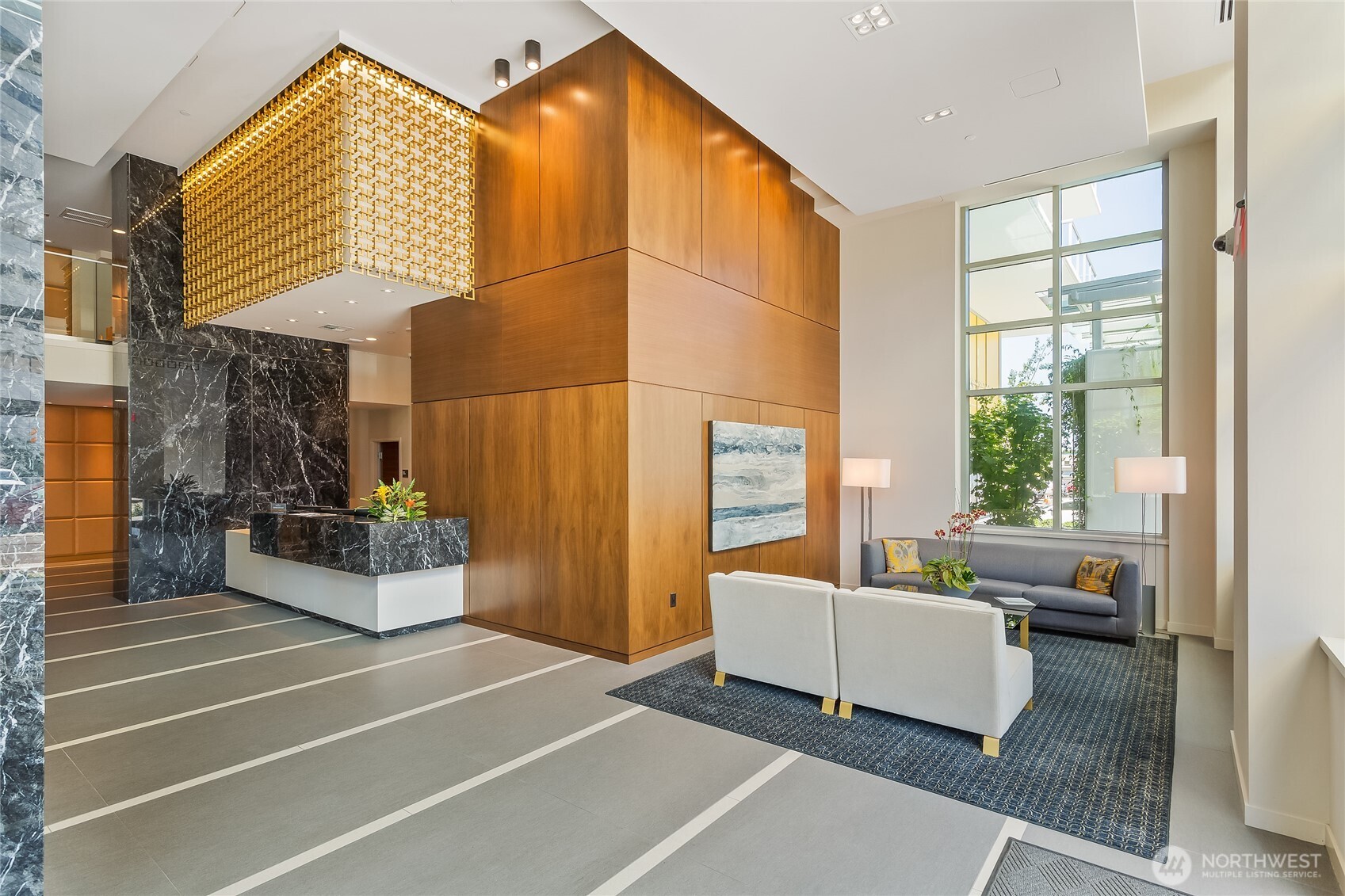 583 Battery Street Unit: 2905N