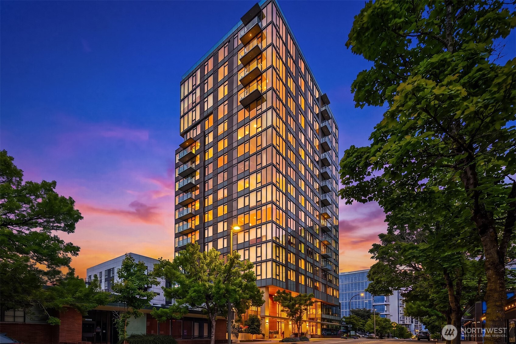 10232 NE 10th Street Unit: 708