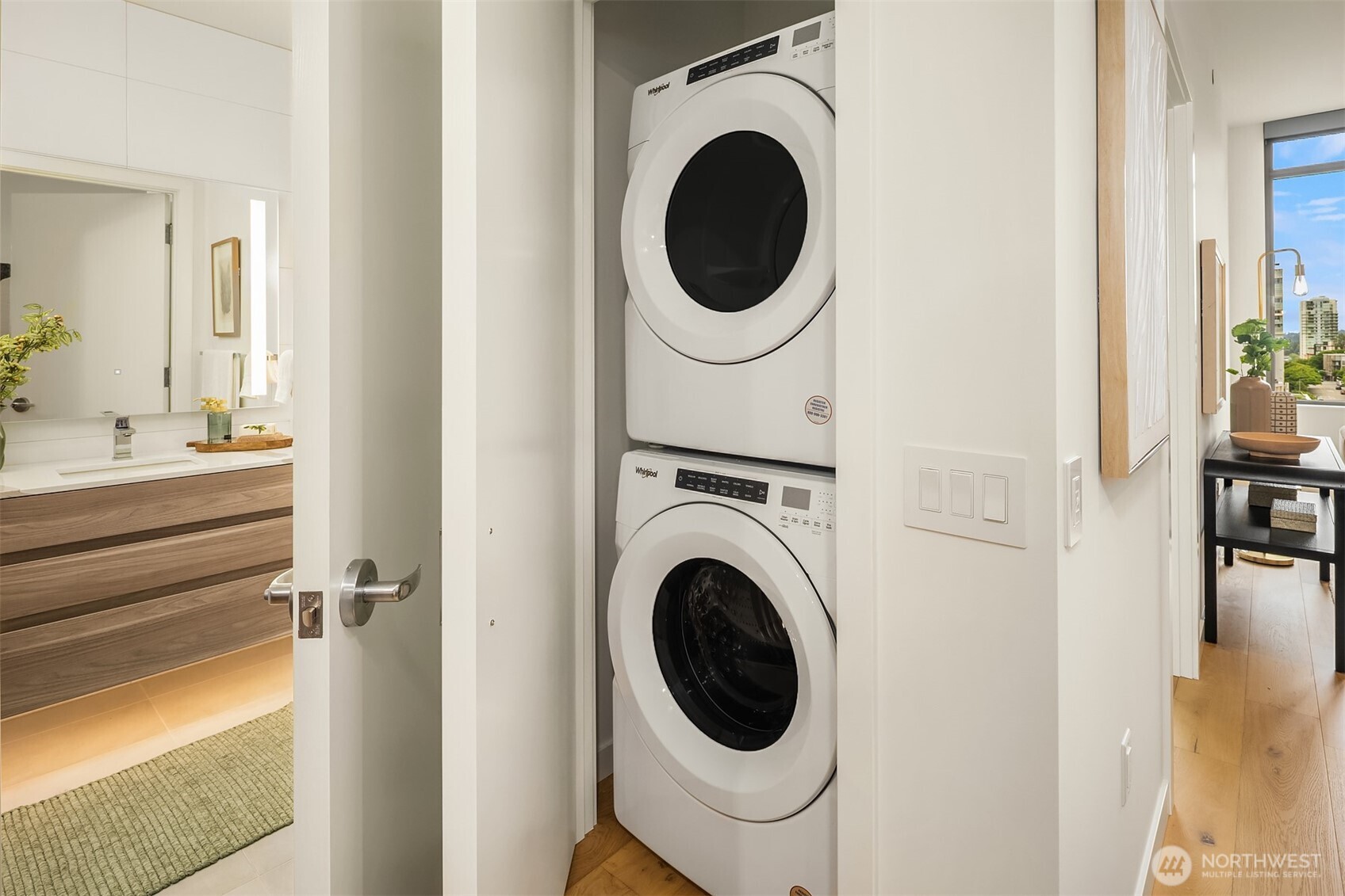 10232 NE 10th Street Unit: 708