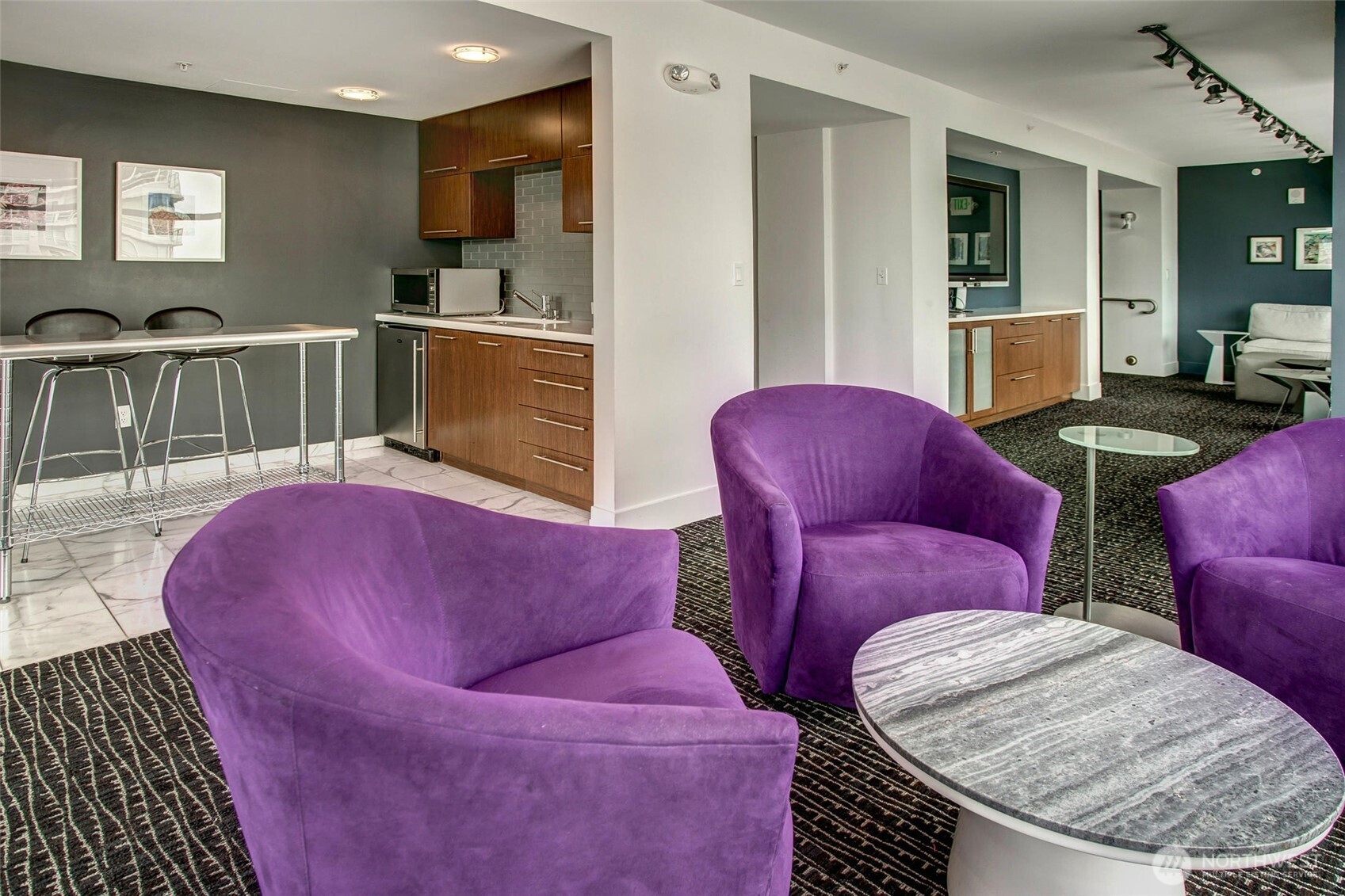 2911 2nd Avenue Unit: 902