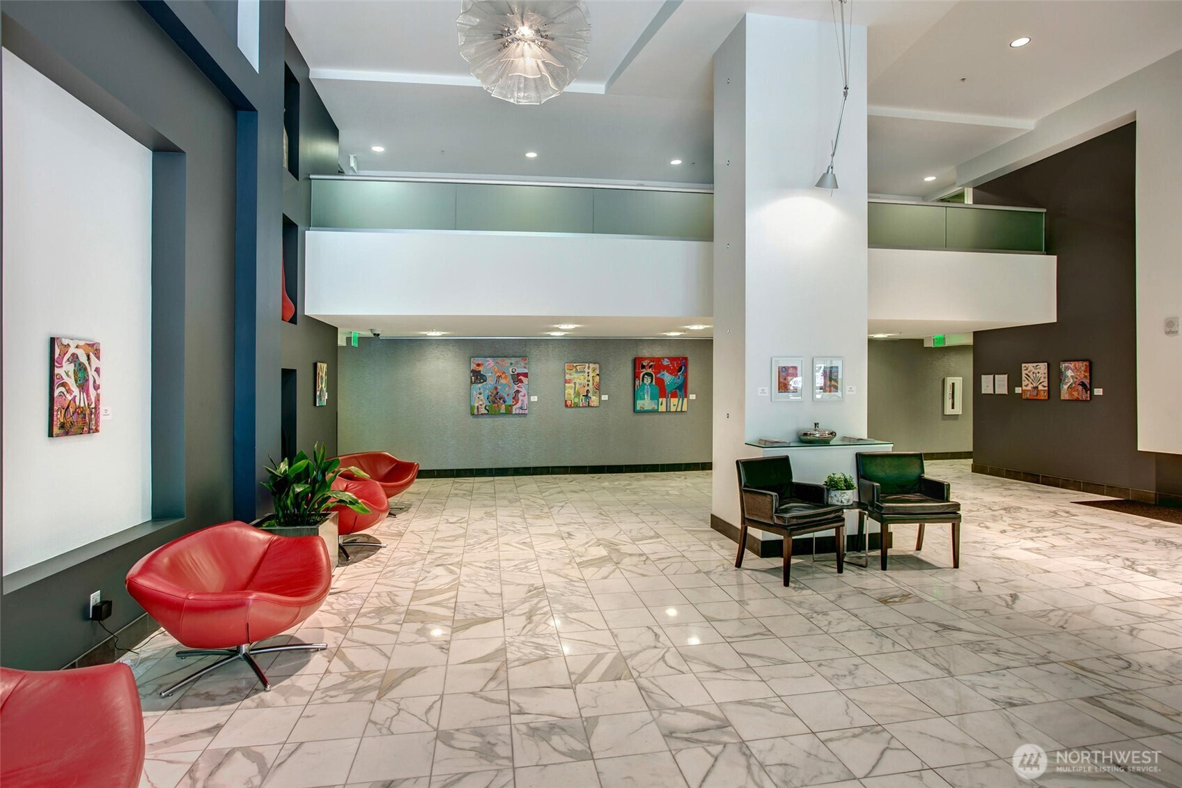 2911 2nd Avenue Unit: 902
