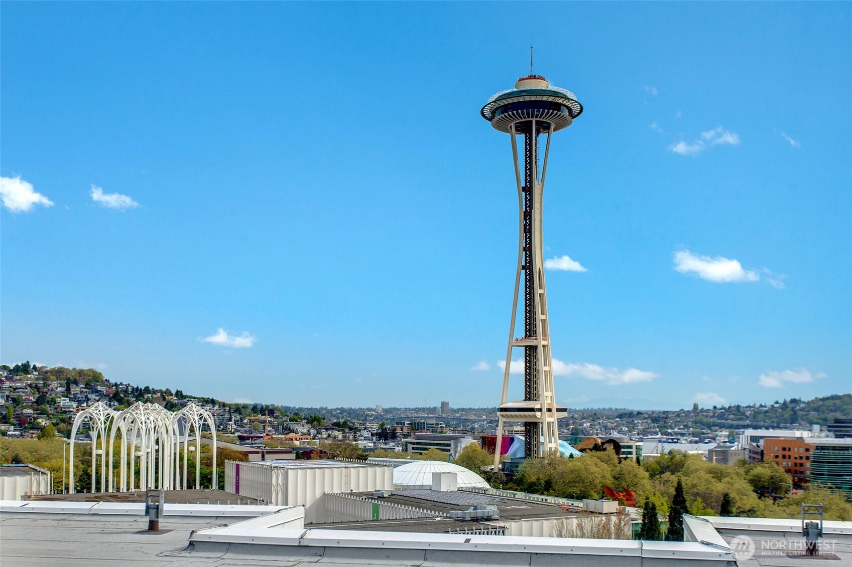2911 2nd Avenue Unit: 902