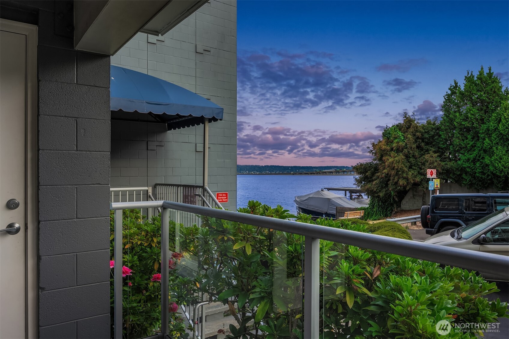 720 Lakeside Avenue S Unit: 106